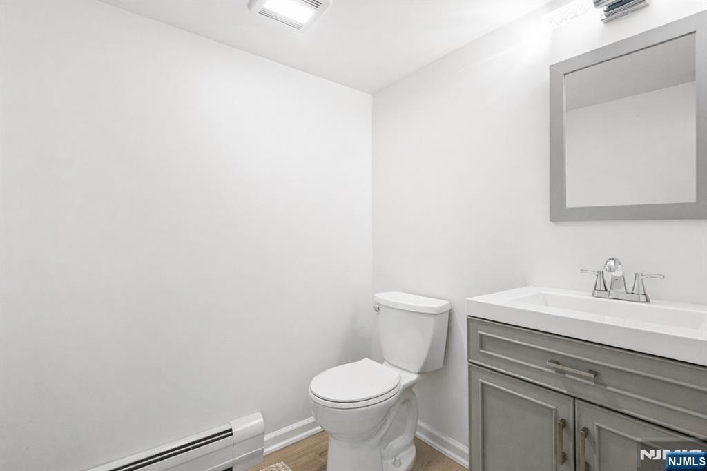 6 Marion Avenue B Property Photo 21