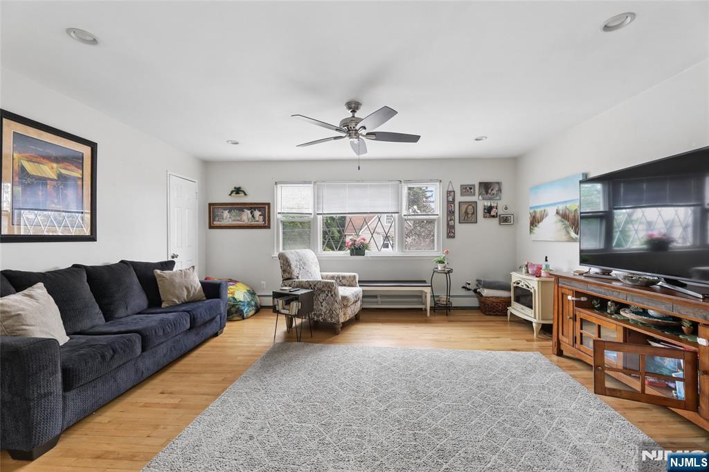 9 Memphis Avenue Property Photo 11