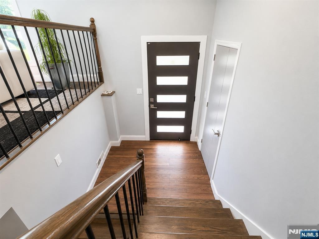 1626 Larkspur Drive Property Photo 2