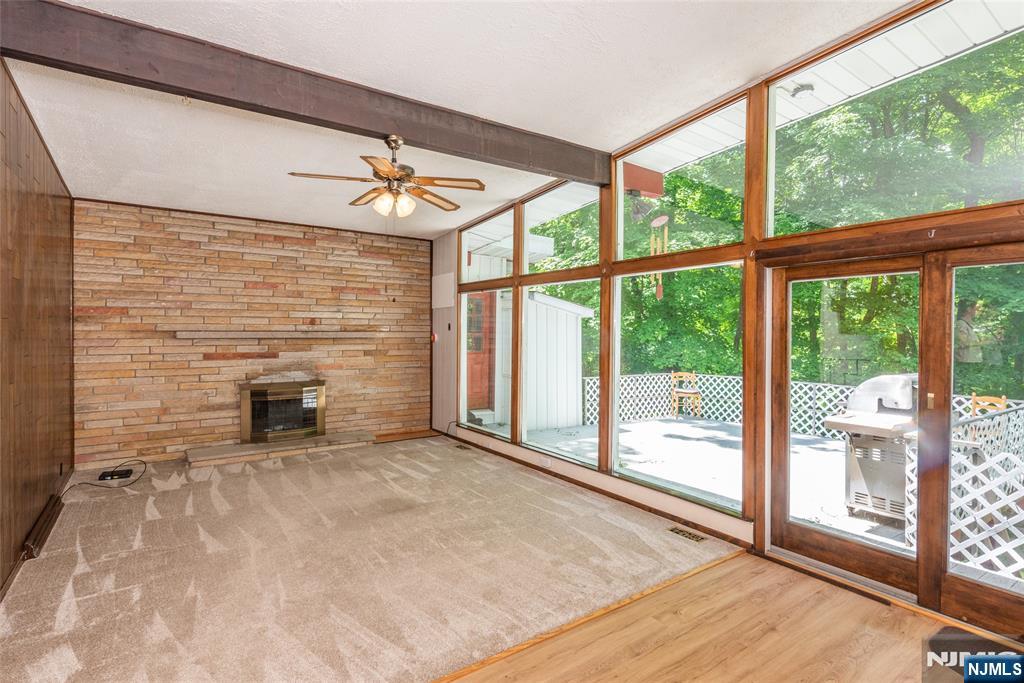 6 Mohawk Trail Property Photo 7