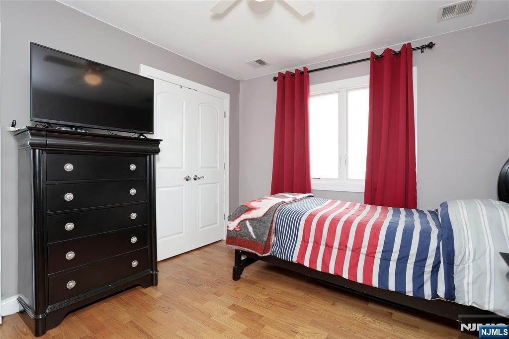 310 6th Street A Property Photo 29