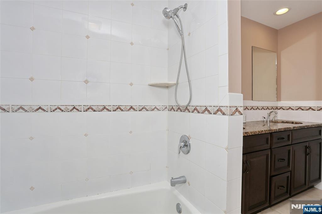 310 6th Street A Property Photo 31