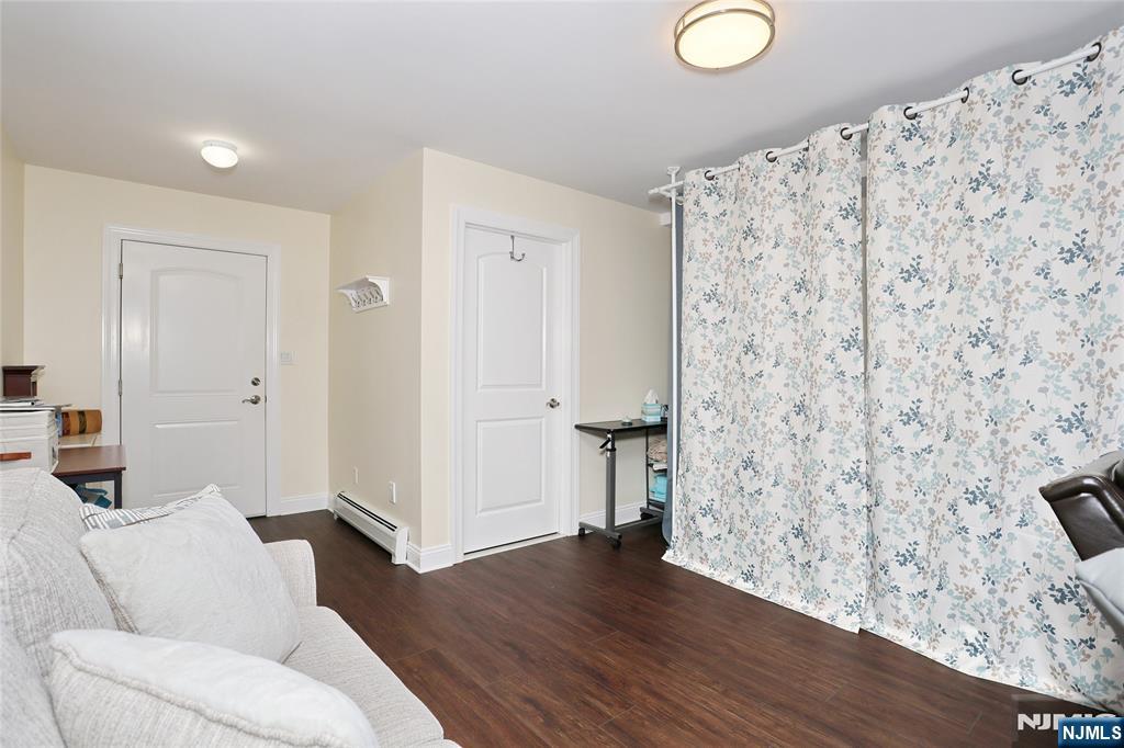 310 6th Street A Property Photo 39