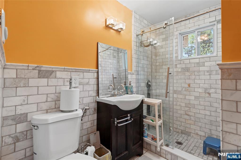 10 Allendale Road Property Photo 14