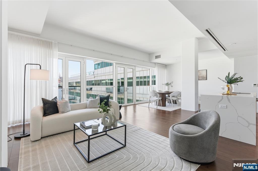 800 Ave At Port Imperial Boulevard 1010 Property Photo 6