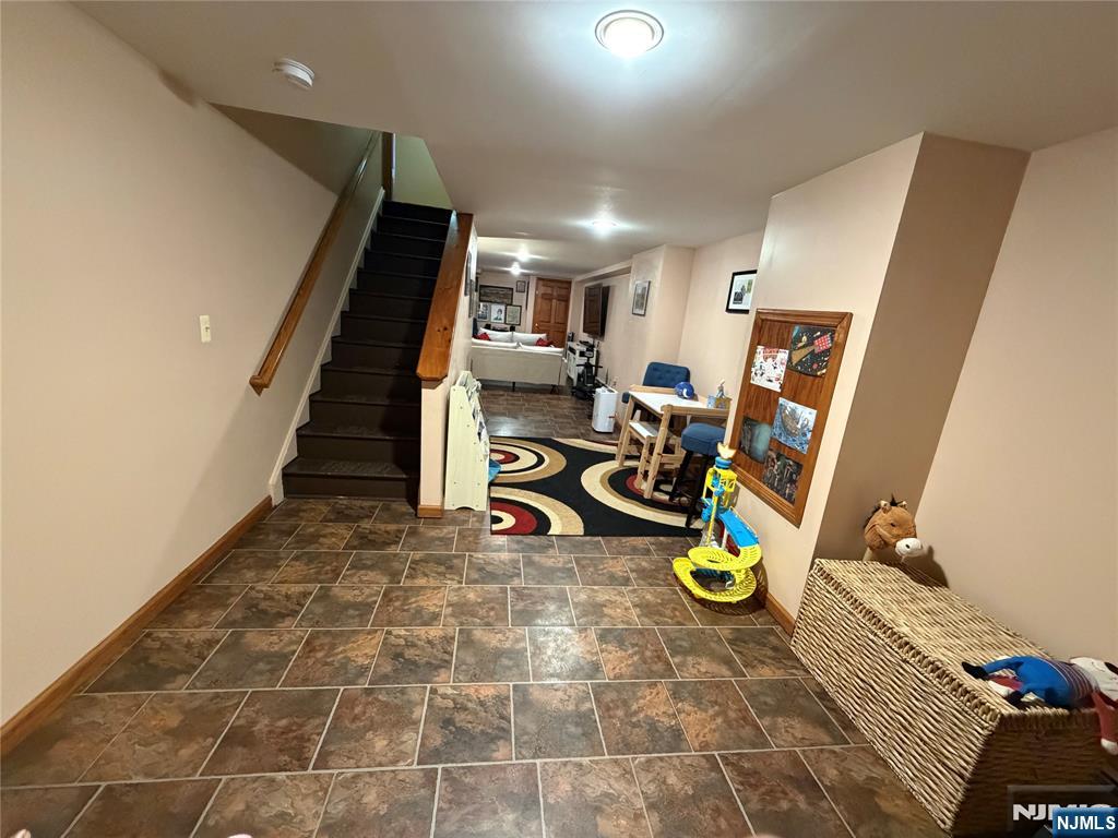 73 Hillside Avenue Property Photo 17