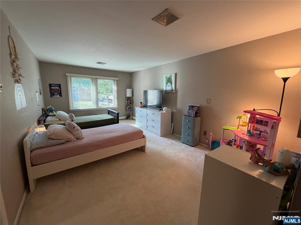 73 Hillside Avenue Property Photo 34
