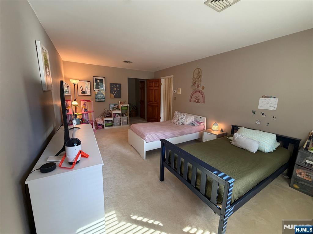 73 Hillside Avenue Property Photo 36