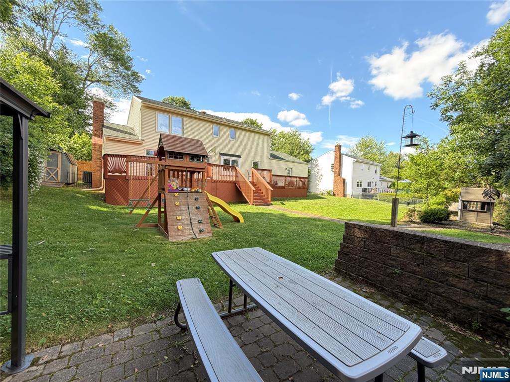 73 Hillside Avenue Property Photo 46