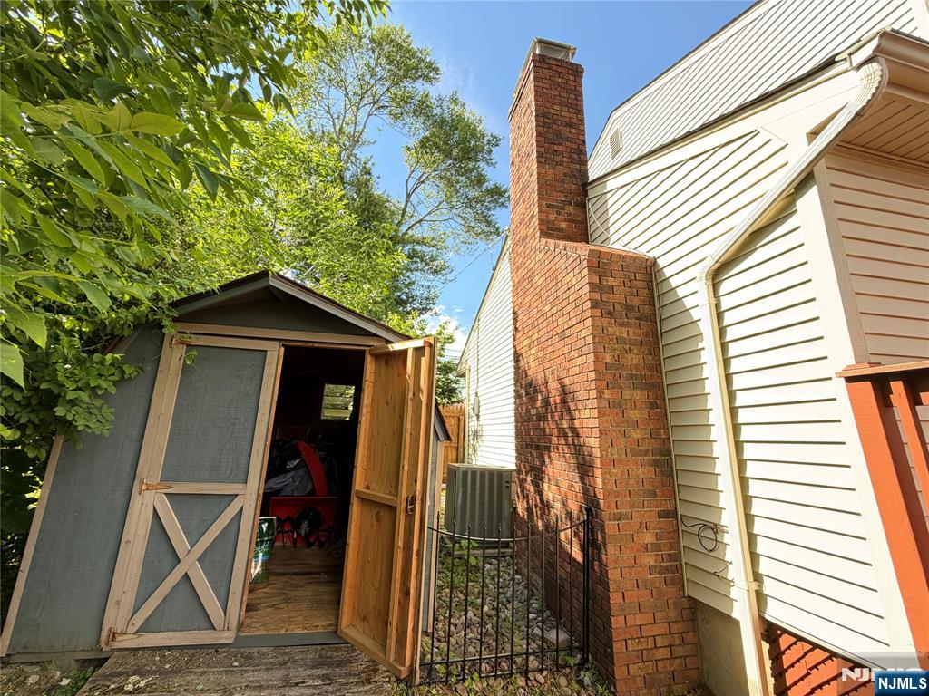 73 Hillside Avenue Property Photo 49