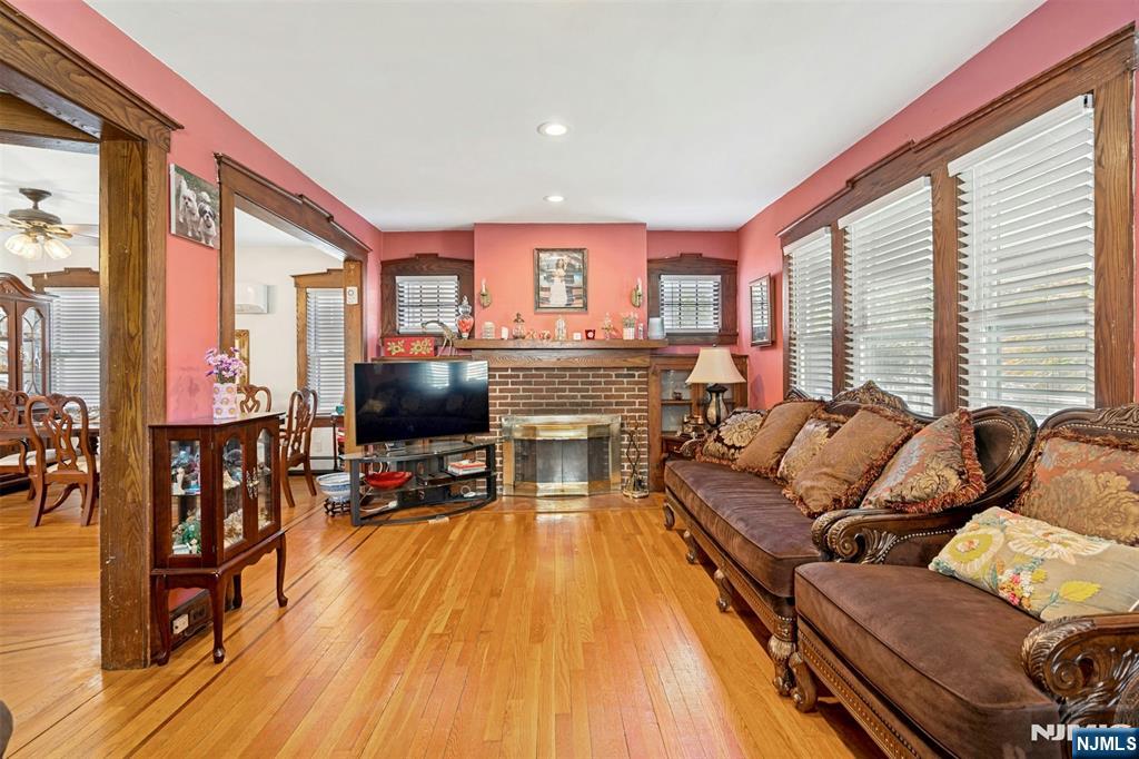 181 Selvage Avenue Property Photo 4