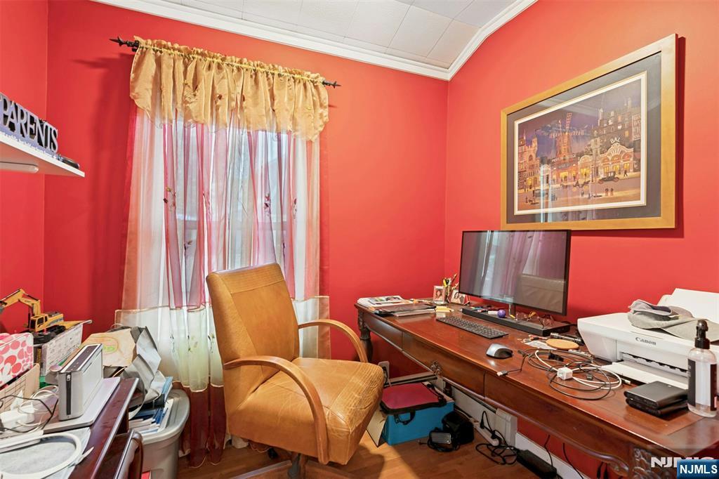 181 Selvage Avenue Property Photo 8