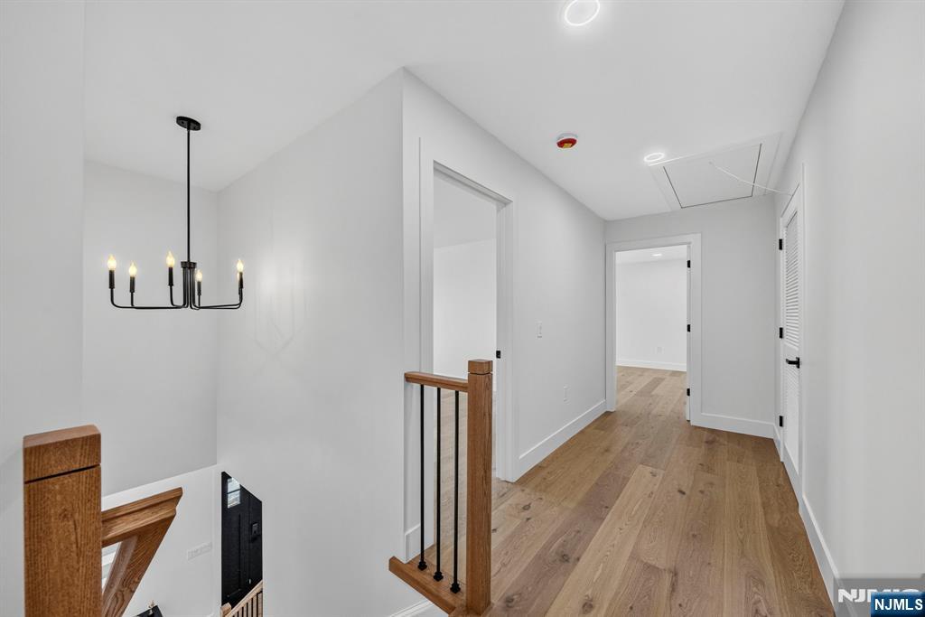 125 Cedarhurst Avenue Property Photo 25