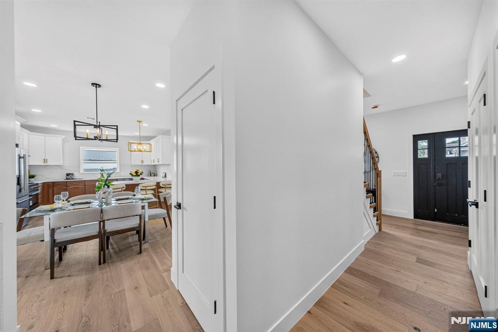 125 Cedarhurst Avenue Property Photo 35