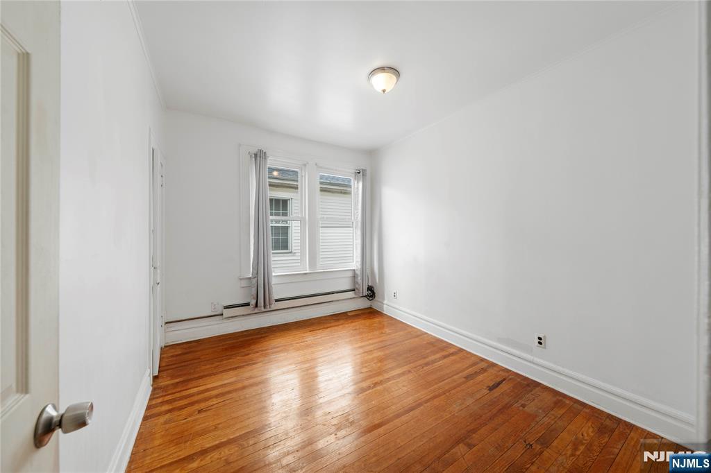 457 7th Property Photo 8