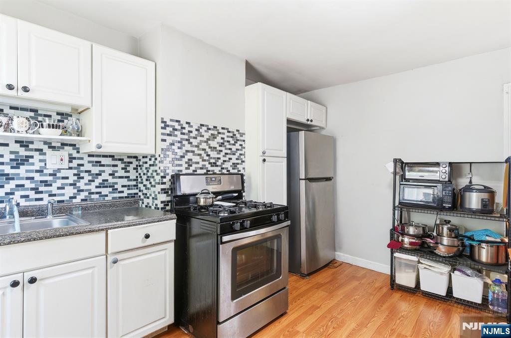 164 Hopkins Avenue Property Photo 8