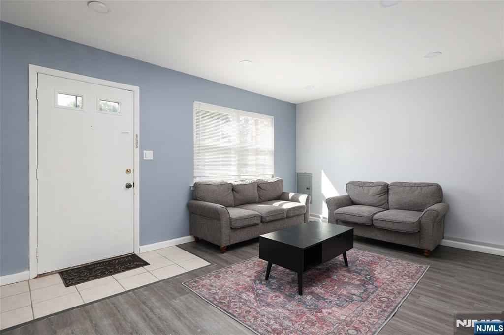 108 Greenwood Loop Road Property Photo 3