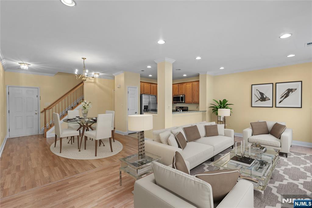 260 Riverwalk Way Property Photo 3