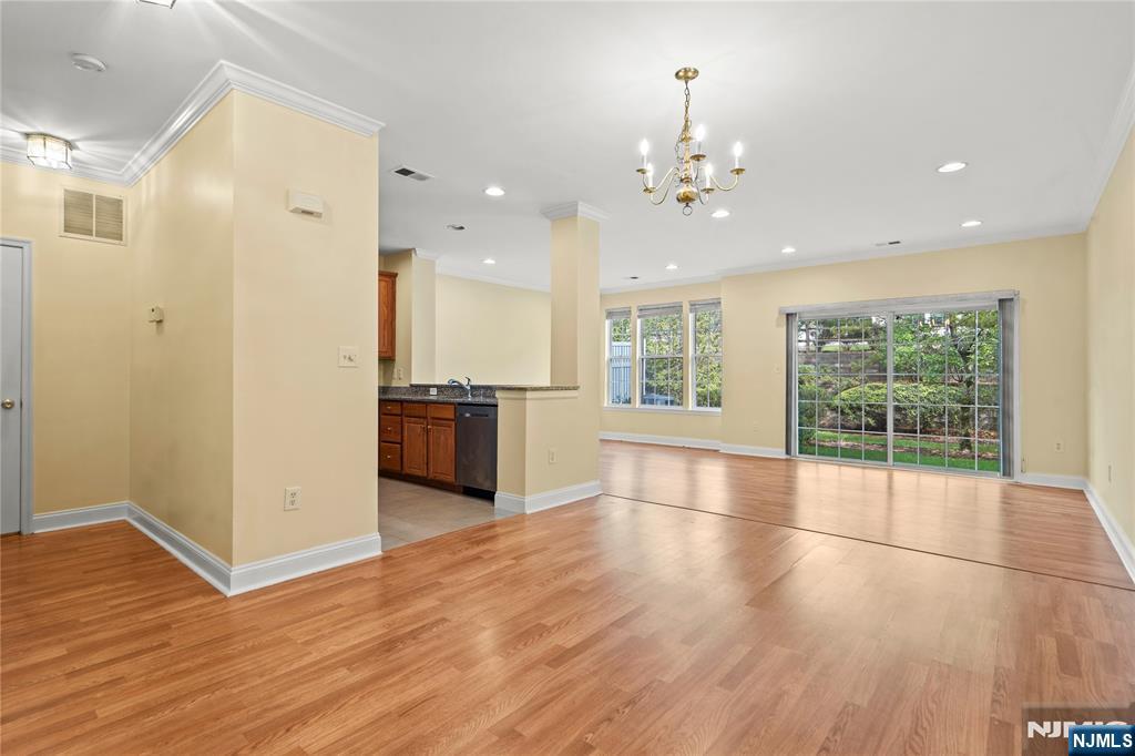 260 Riverwalk Way Property Photo 4