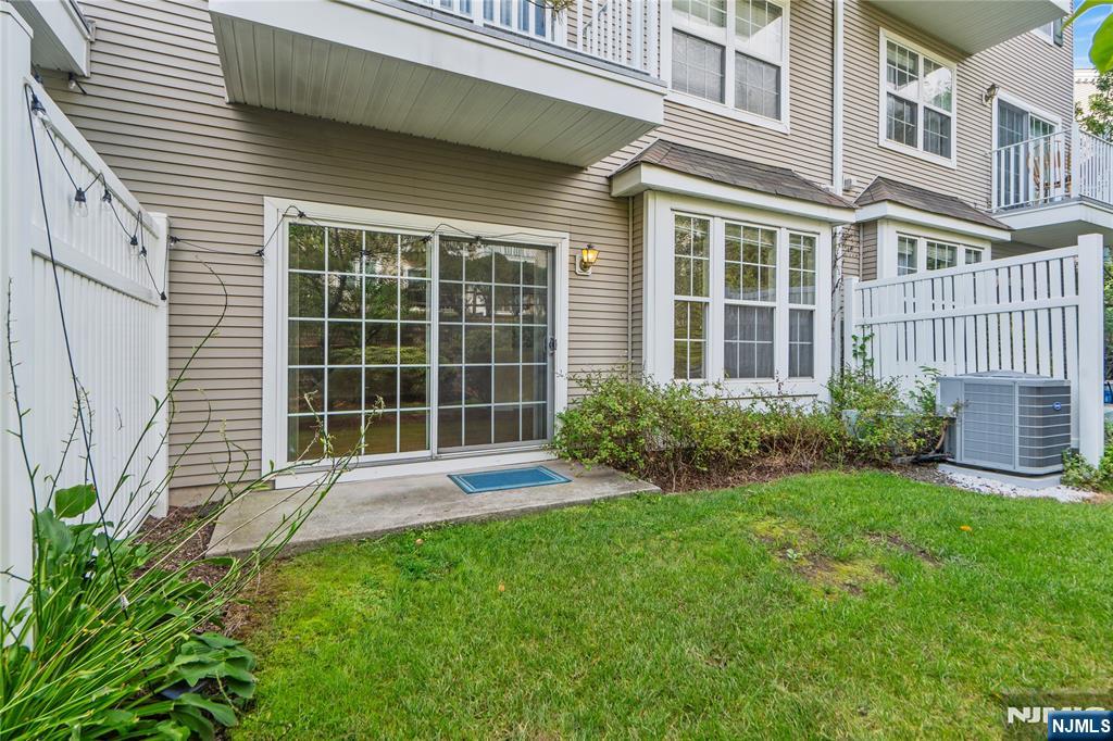 260 Riverwalk Way Property Photo 16