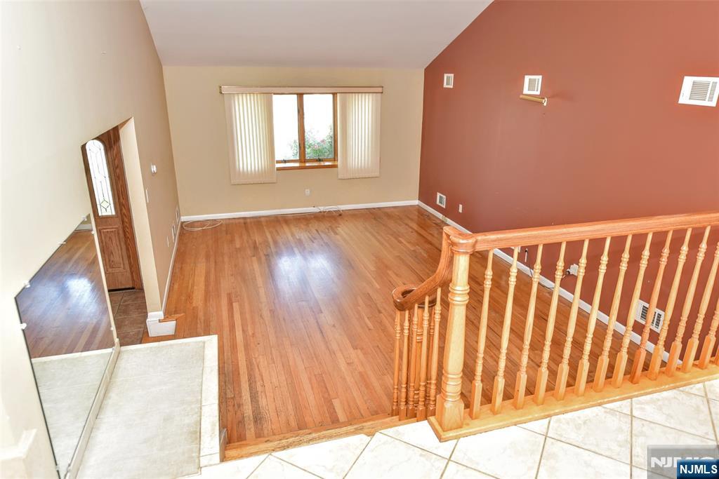 77 Herman Street Property Photo 8