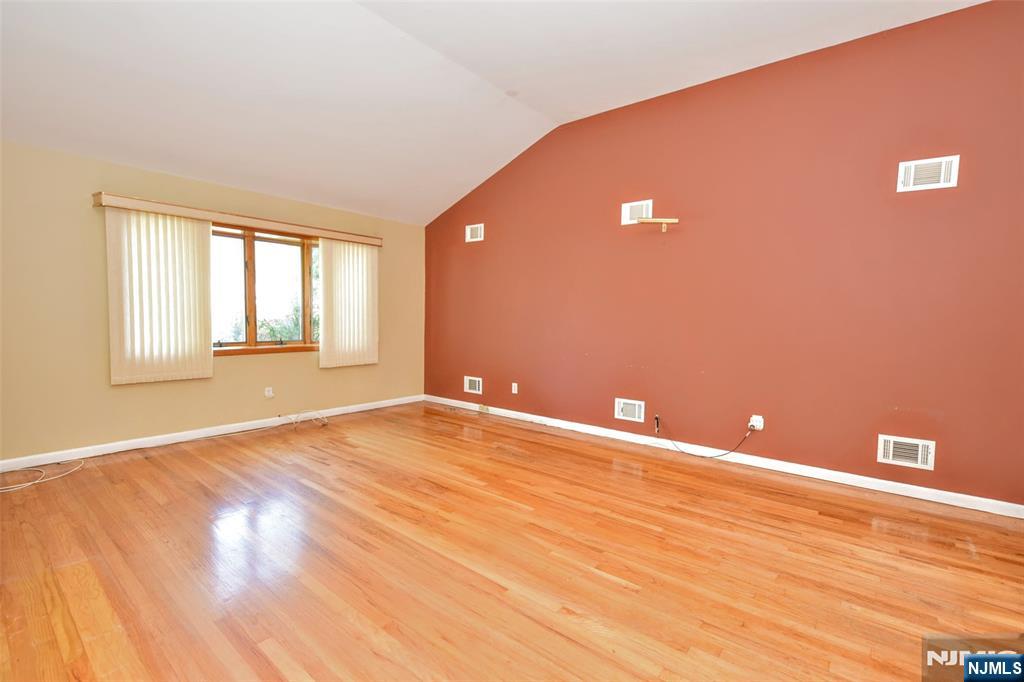 77 Herman Street Property Photo 9
