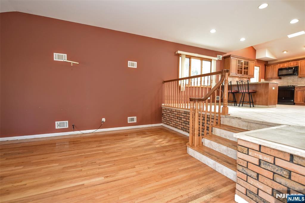 77 Herman Street Property Photo 11