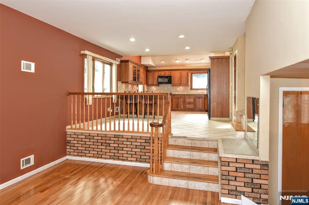 77 Herman Street Property Photo 12