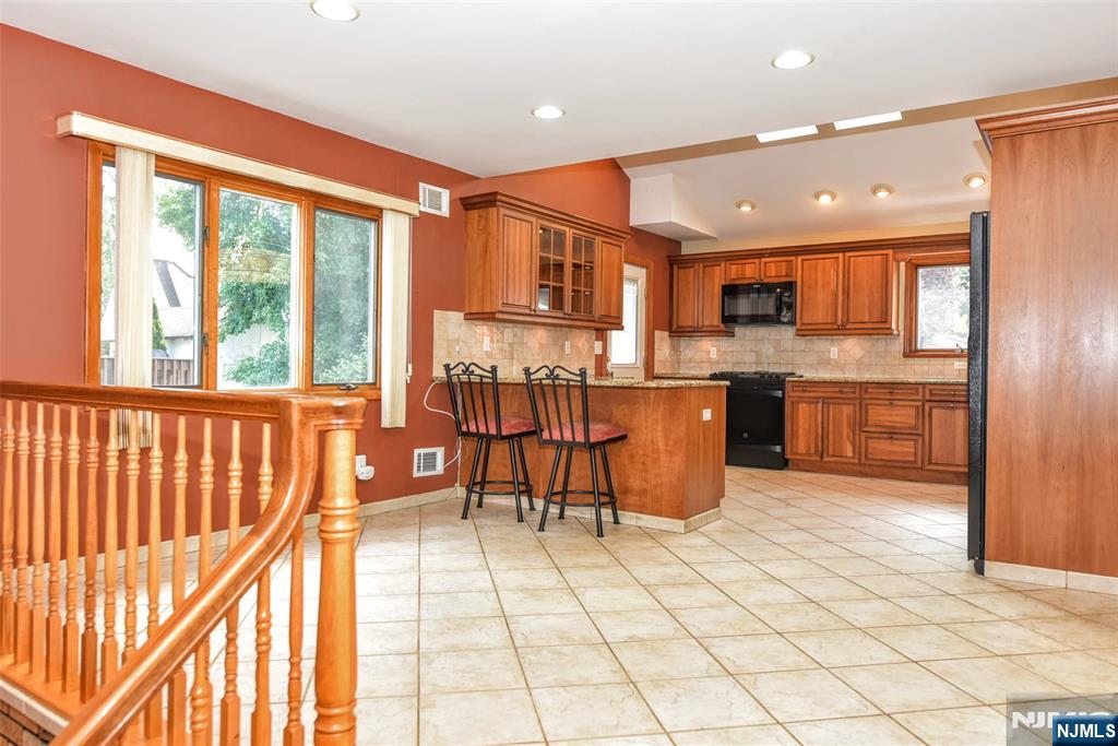 77 Herman Street Property Photo 13