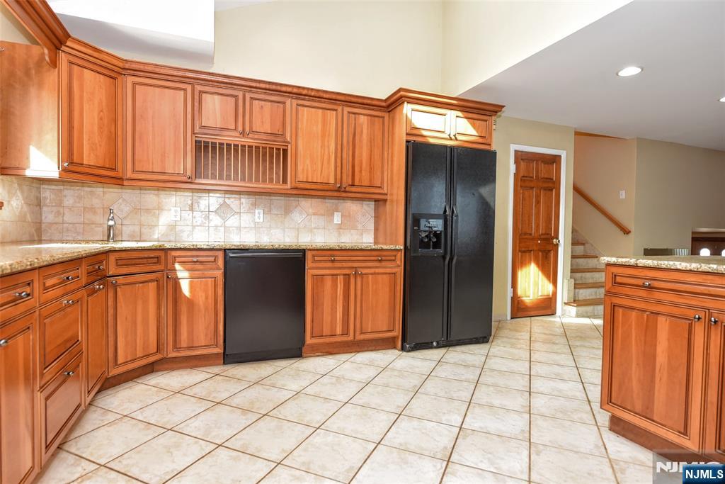 77 Herman Street Property Photo 17