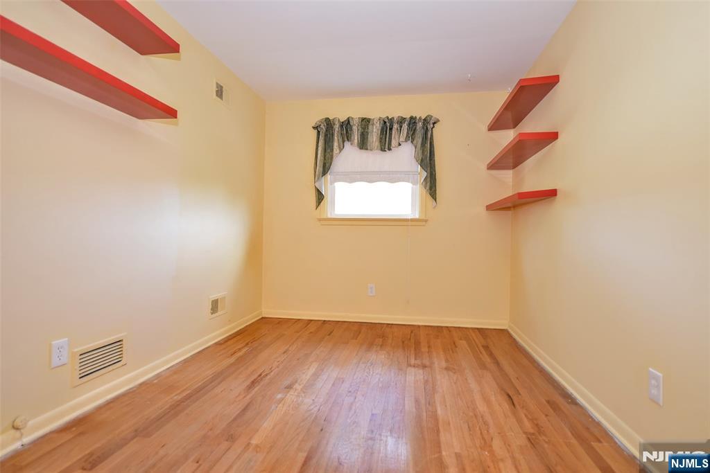 77 Herman Street Property Photo 28
