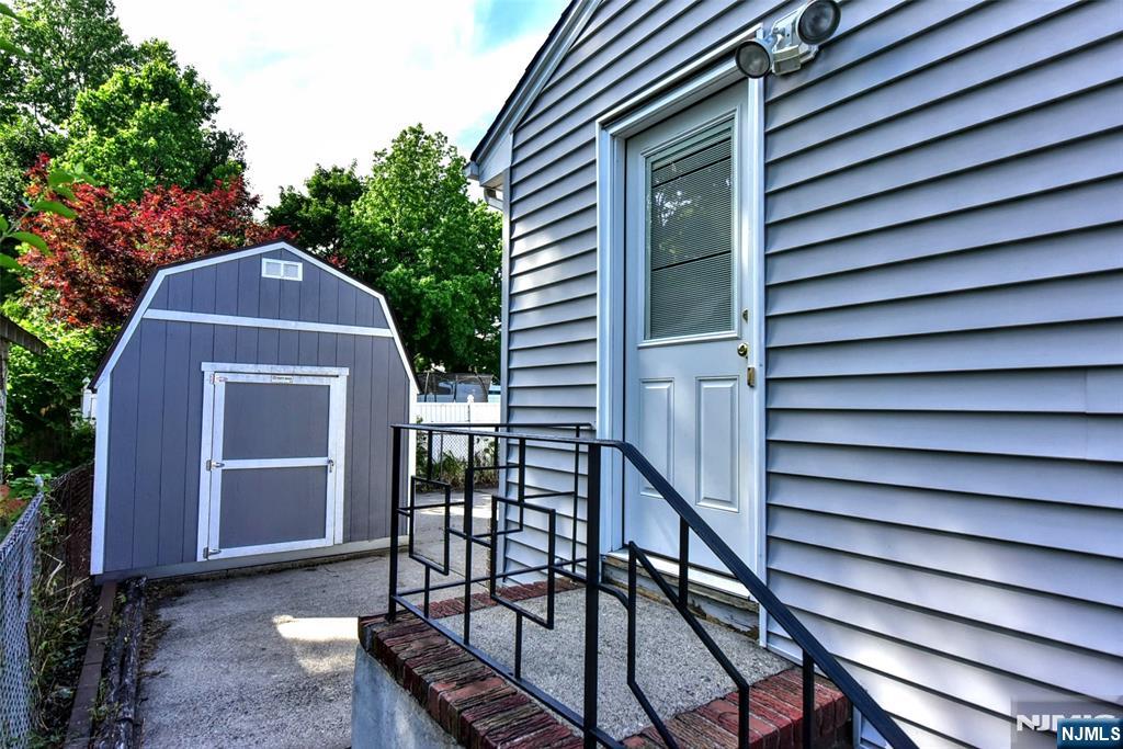 77 Herman Street Property Photo 36