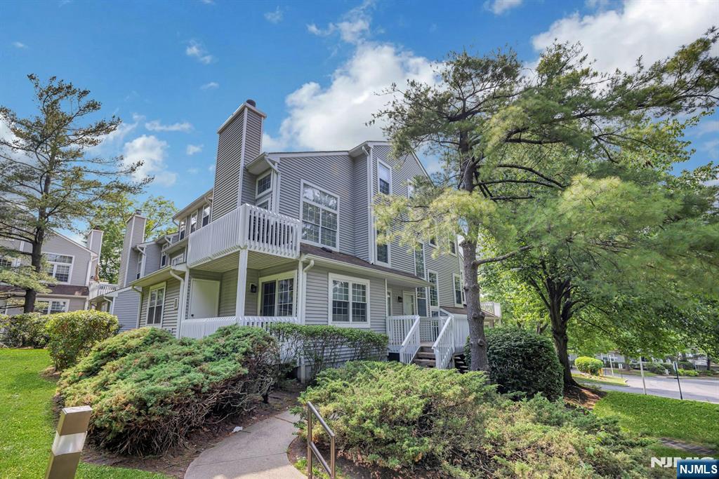 7 Eagles Notch Drive 4 Property Photo 1