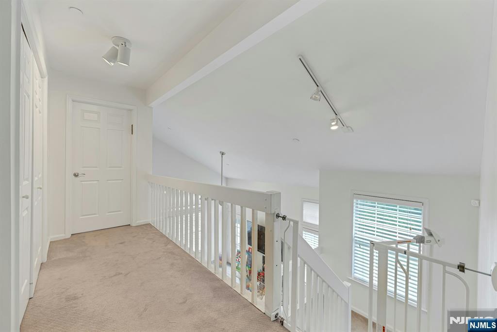 7 Eagles Notch Drive 4 Property Photo 23