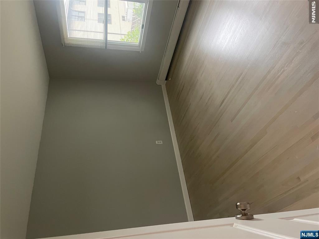 246 Lee Street Property Photo 3