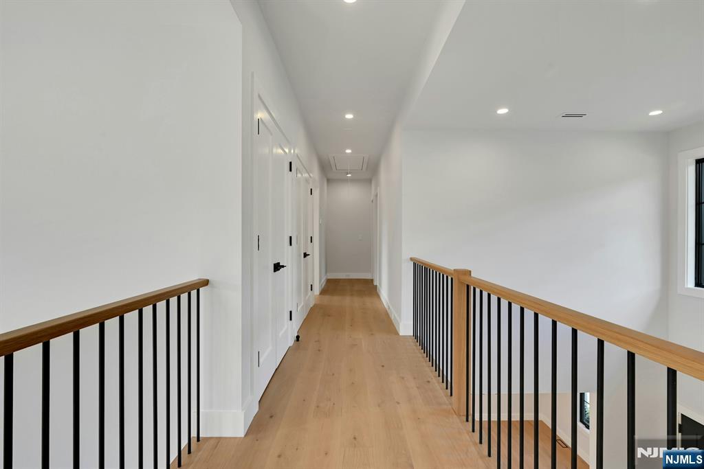 32 Highland Avenue Property Photo 14