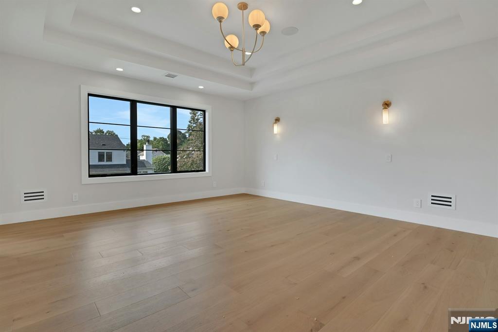 32 Highland Avenue Property Photo 17