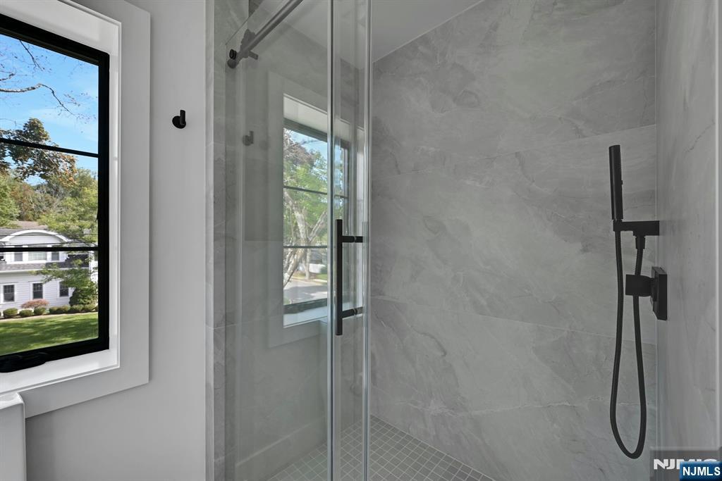 32 Highland Avenue Property Photo 23