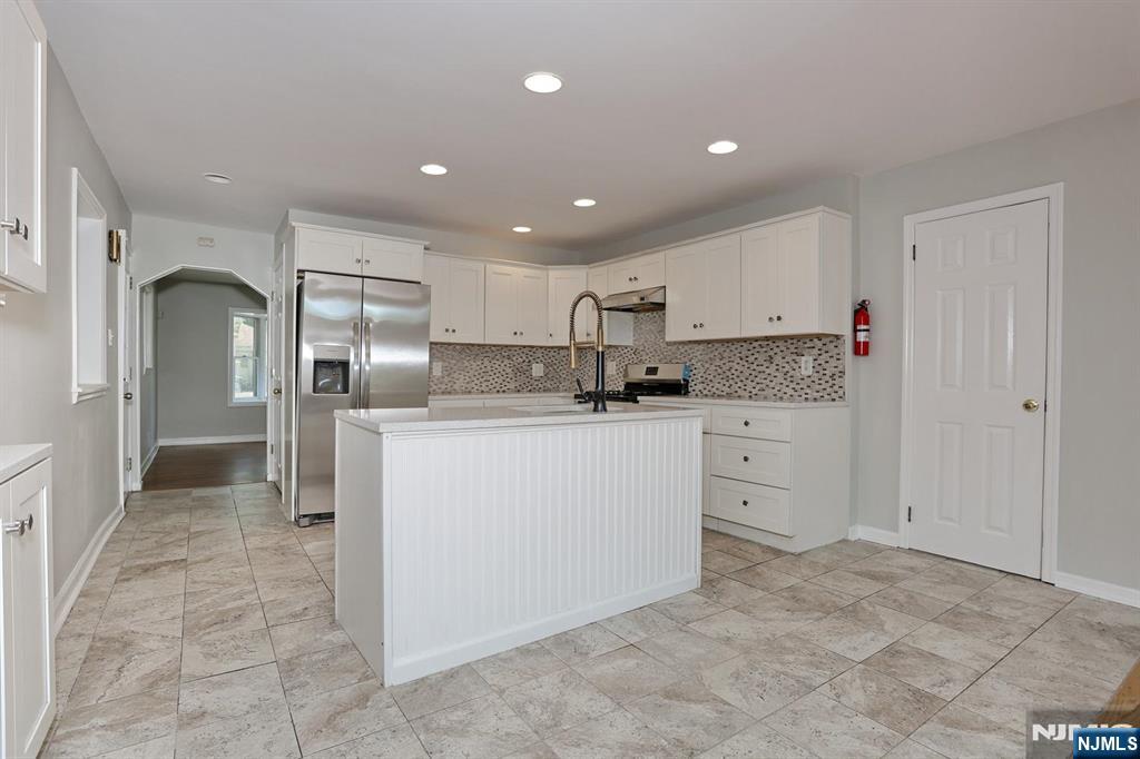48 Momar Drive Property Photo 14