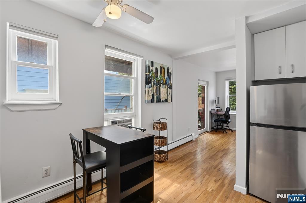 76 Bright Street 202 Property Photo 14