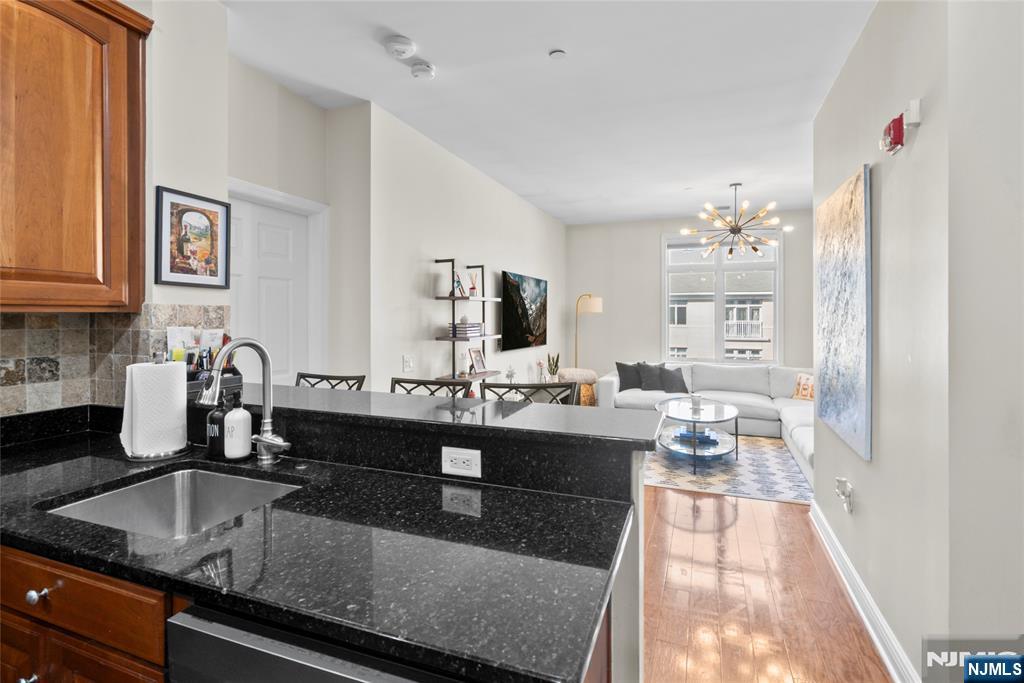 7400 River Road 401 Property Photo 2