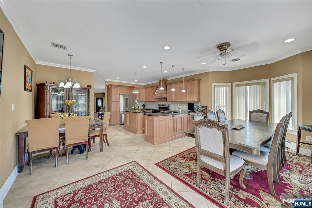 4 8th Street A Property Photo 13