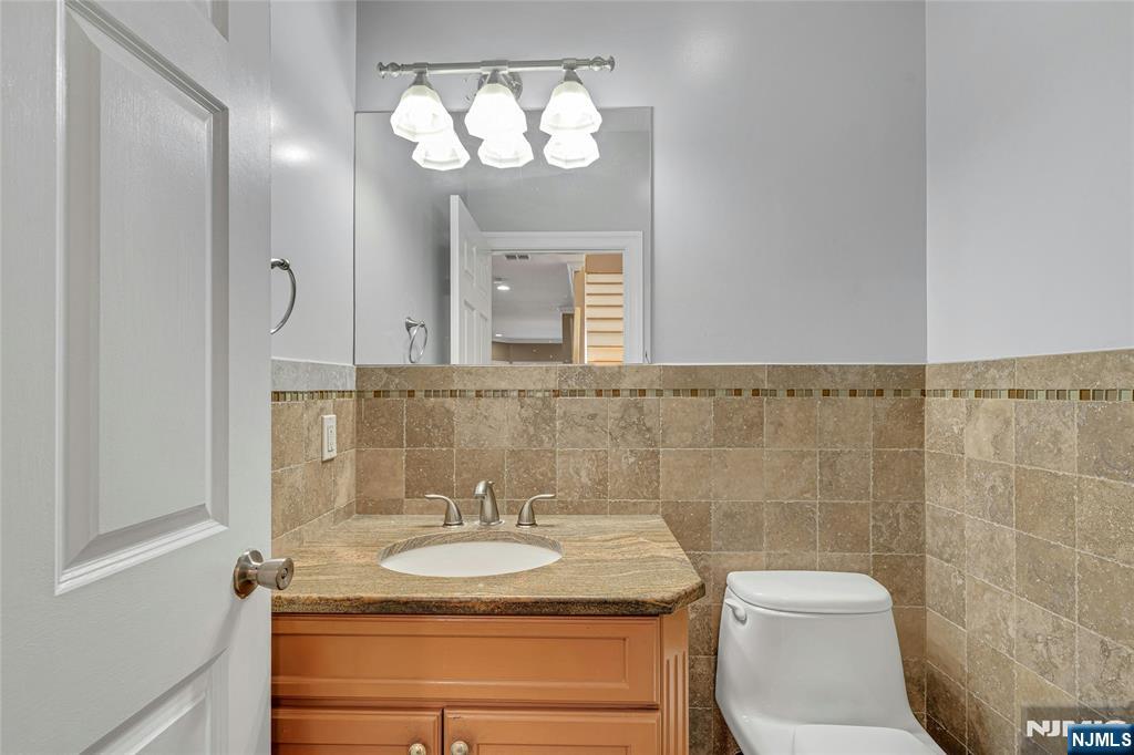 4 8th Street A Property Photo 20