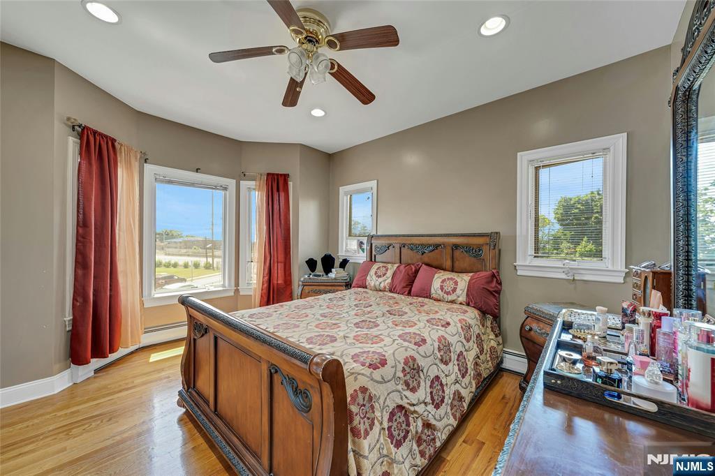 4 8th Street A Property Photo 24