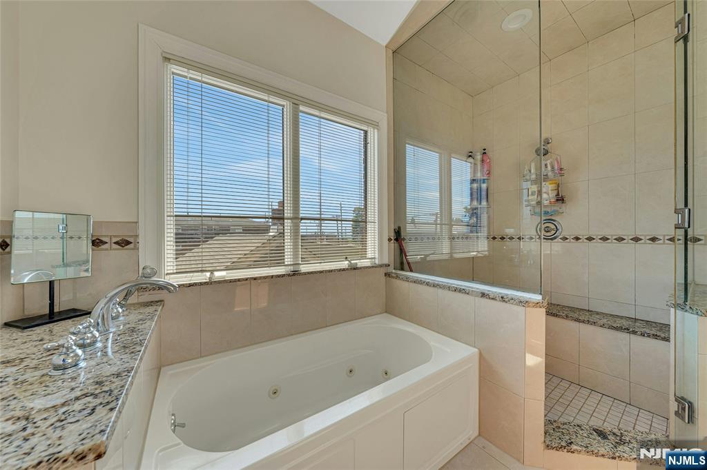 4 8th Street A Property Photo 26