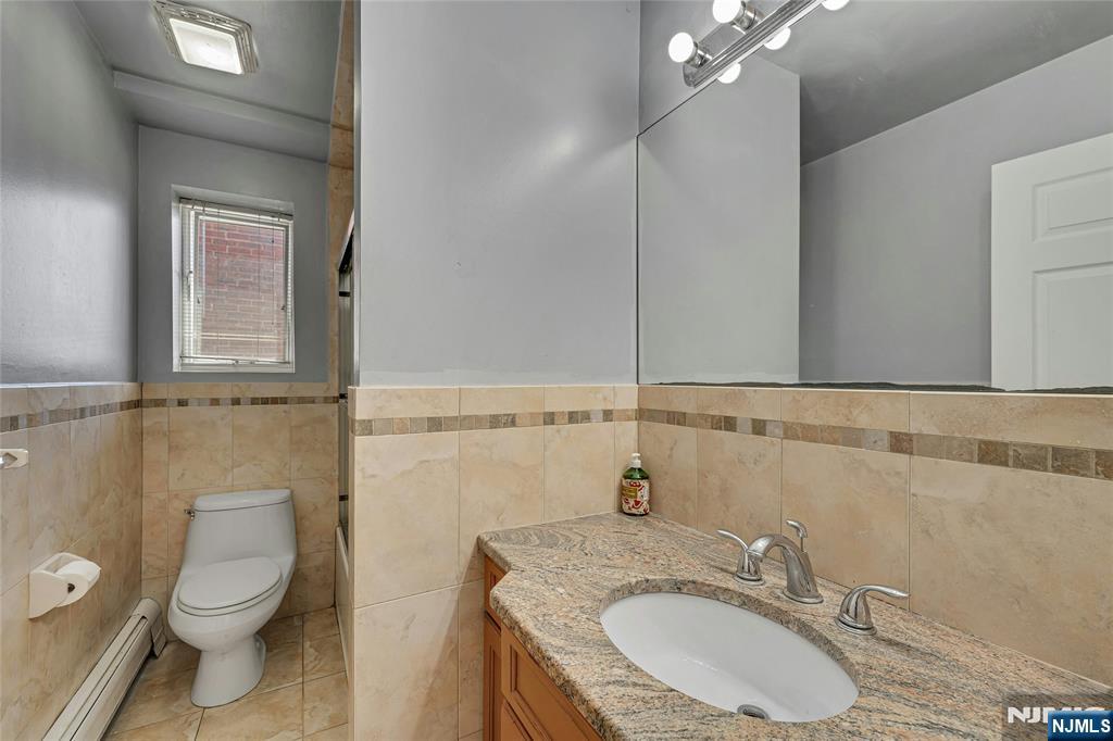 4 8th Street A Property Photo 31