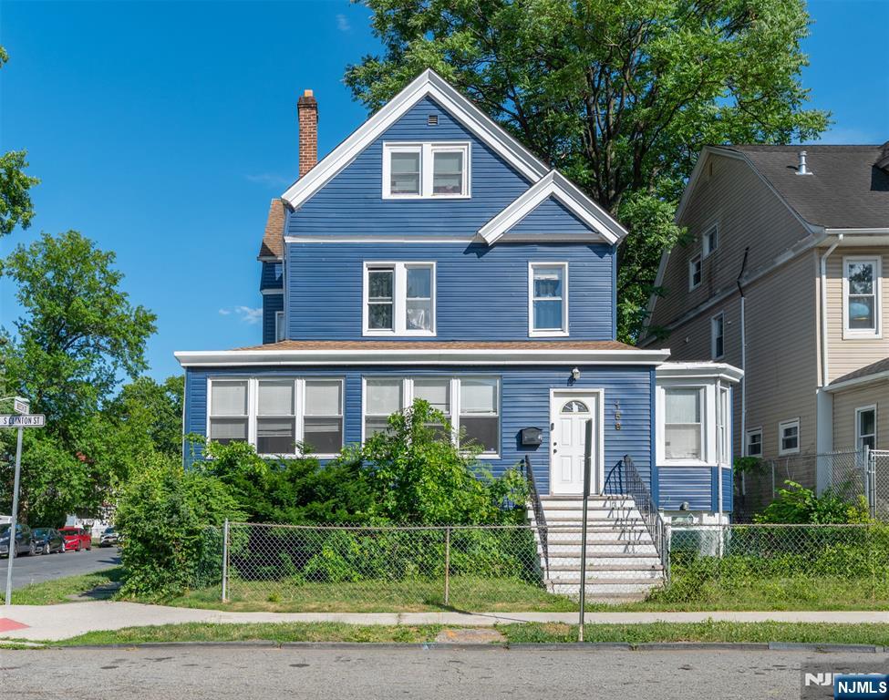 158 Clinton Street Property Photo 1