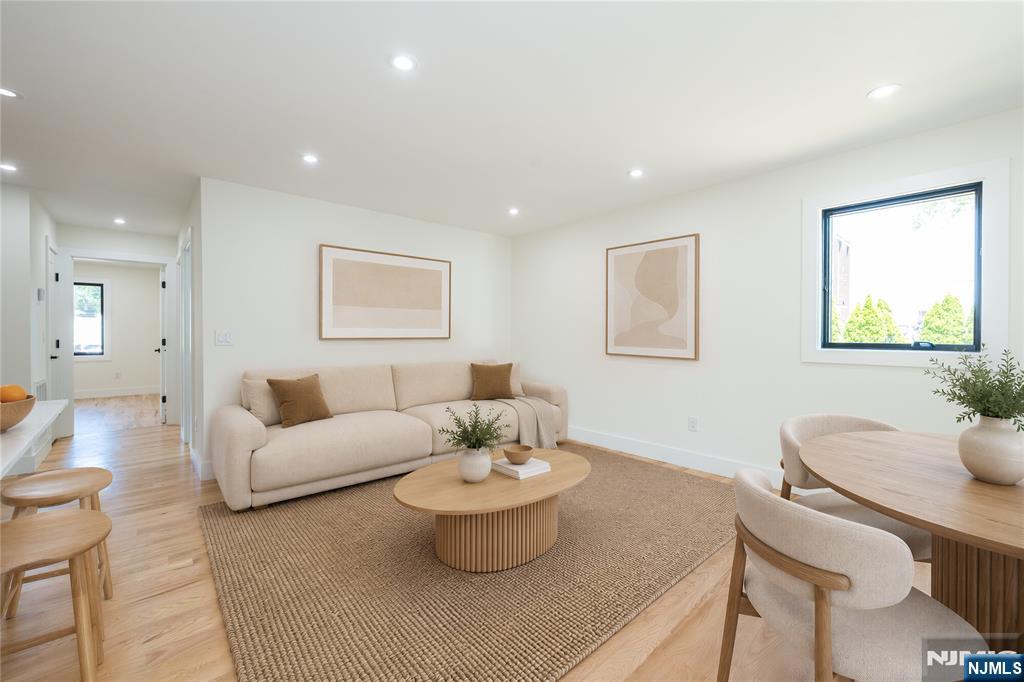 363 Park Street Property Photo 6