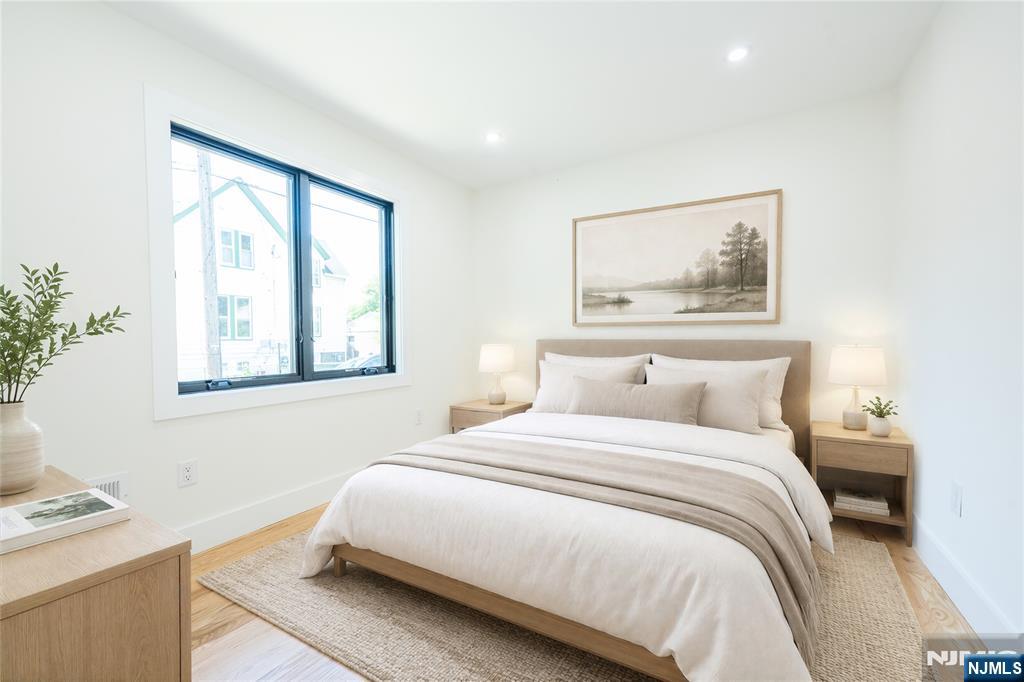 363 Park Street Property Photo 10