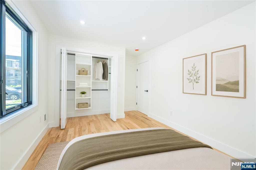 363 Park Street Property Photo 15